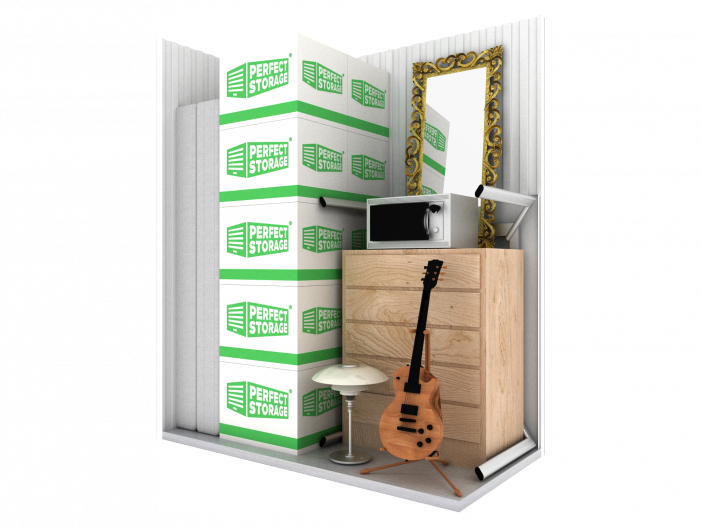 Storage unit - mattrasses, boxes, furniture